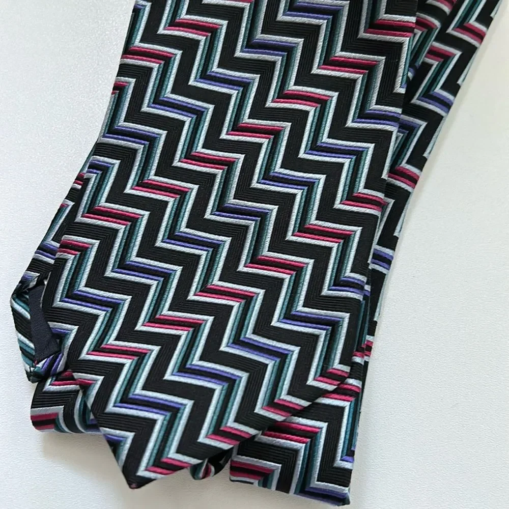 Barney's New York 100% silk chevron tie
